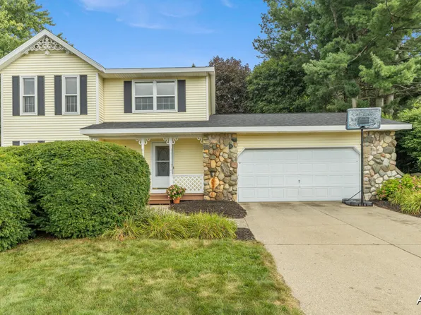 2881 Rolling Hills Ct, Hudsonville, MI 49426