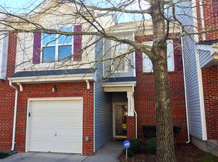 10983 Princeton Village Dr, Charlotte, NC 28277