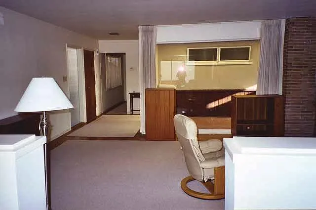 4 bed, 2085 sqft, $4,999 — Photo 1