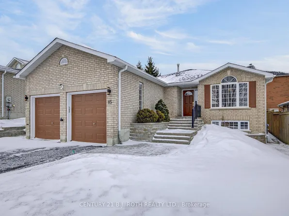 115 Lions Gate Blvd, Barrie, ON L4M 7E5