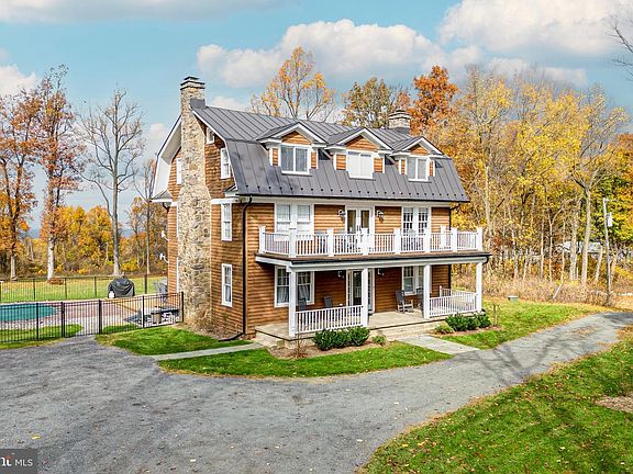 5th image of 17345 Raven Rocks Rd