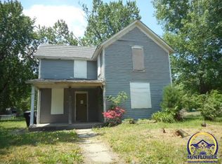 1131 NW Van Buren St, Topeka, KS 66608
