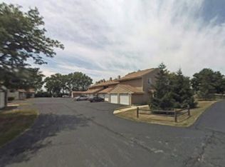 4647 S Woodland Dr, Milwaukee, WI 53220