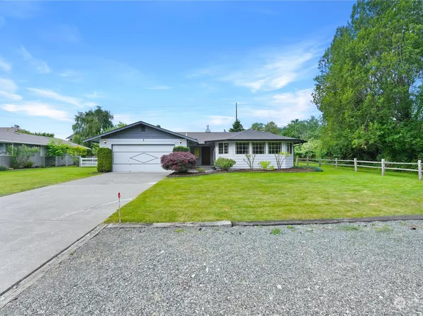 2217 14th Street, Anacortes, WA 98221