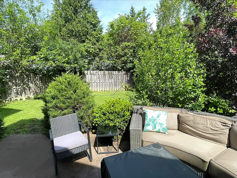 645 Declaration Ct — Photo 26