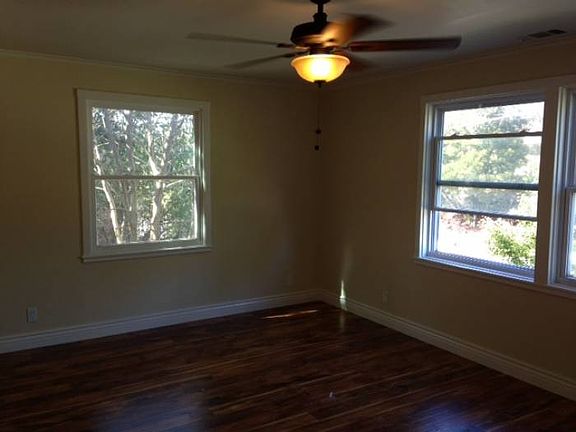 5th image of 253 Pomona St