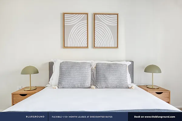 Rented by The Blueground | media 51