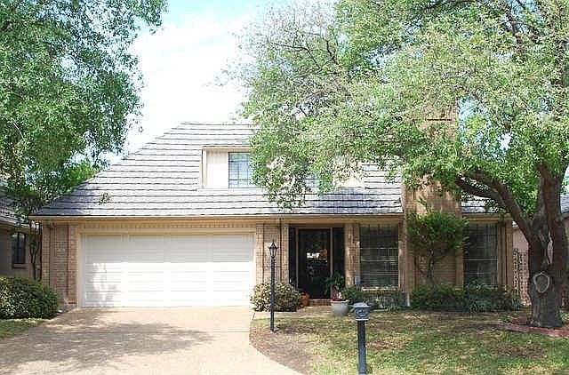 1st image of 12 Crown Pl