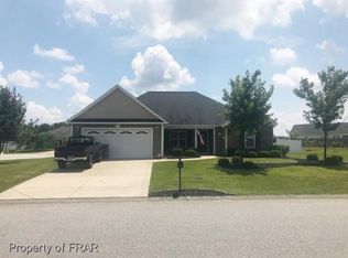 182 Bayleaf Dr, Raeford, NC 28376