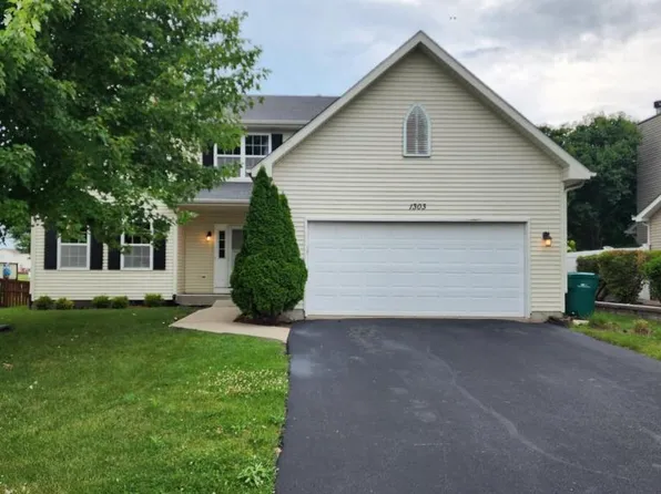 1303 Riverhaven Trl, Joliet, IL 60431