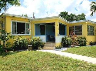 6250 NW 41st St, Virginia Gardens, FL 33166