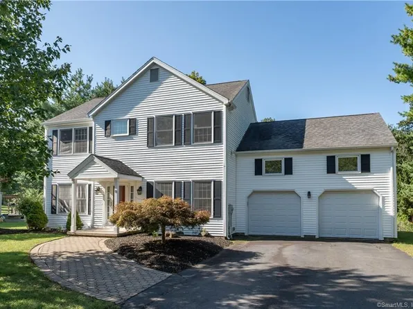 19 Fairlawn Drive, Wallingford, CT 06492