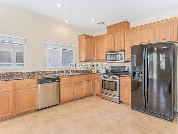 5th image of 5024 Charlo Dr