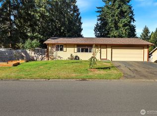 250 NE Silver Pine Drive, Bremerton, WA 98311