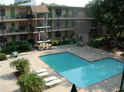2nd image of 2724 Whitney Pl APT 328