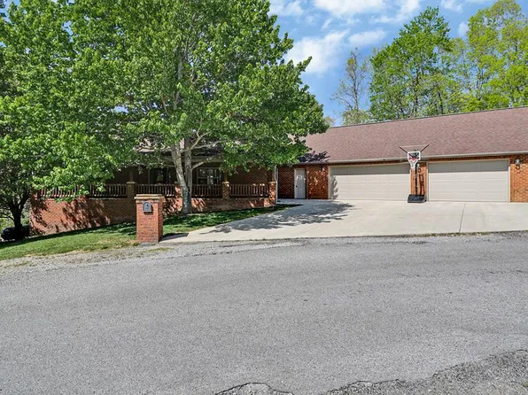 169 Catoosa Canyon Dr, Crossville, TN 38571