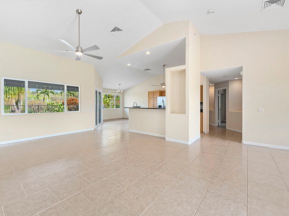 3rd image of 77-205 Hoomohala Rd