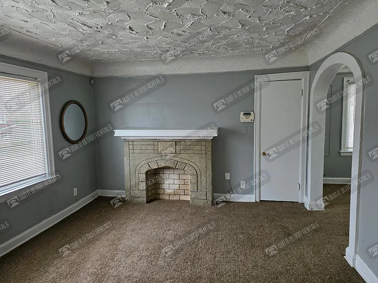 14375 Coyle St — Photo 4