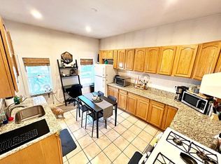 1 Ipswich Pl #1, Boston, MA 02128