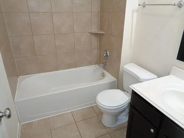 30034 Saw Oaks Dr — Photo 10