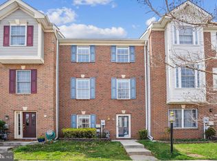 8 Millhaven Ct, Edgewater, MD 21037