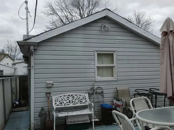 168 Baden Place image 2 of 3