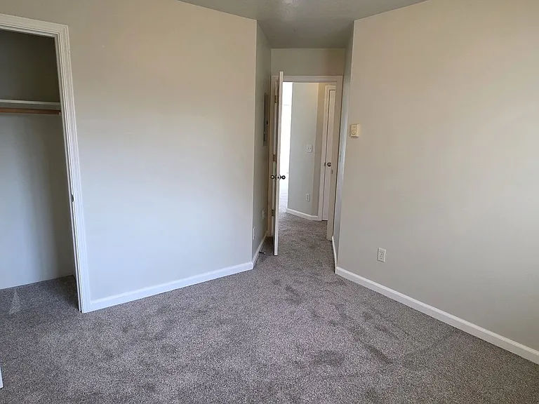 2948 Matt Dr — Photo 4