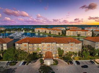 16 Harbour Isle Dr W UNIT 103, Fort Pierce, FL 34949