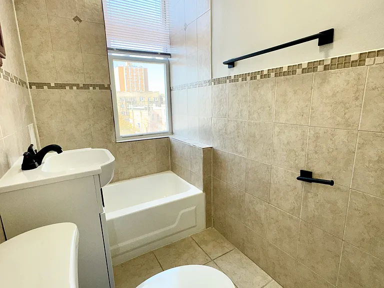 6120 Monroe Pl #177 — Photo 9