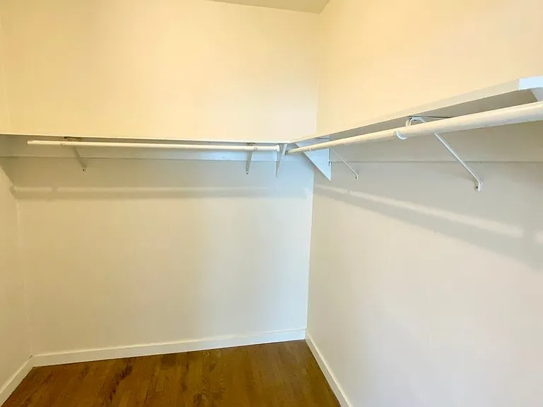 2760 Sutter St #202 — Photo 16