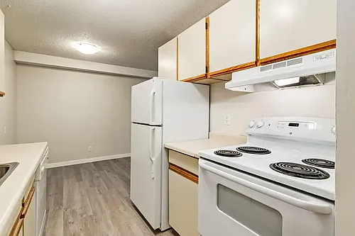 2207 47th Ave Photo 1