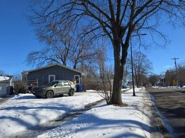 1695 Ames Ave, Saint Paul, MN 55106