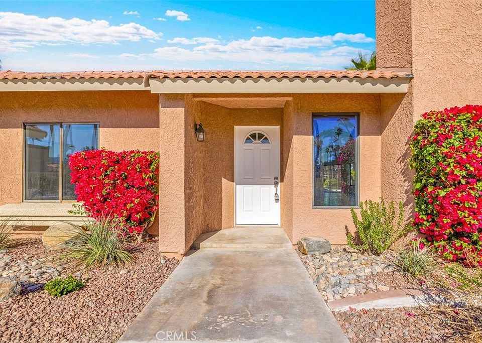 1st image of 42004 Sand Dune Dr