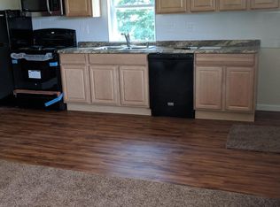 Frog Hollow Rd, Ellington, CT 06029