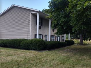 10576 Market Ave N, Hartville, OH