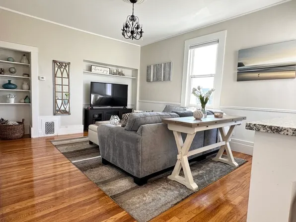 132 Belmont St #2, Malden, MA 02148