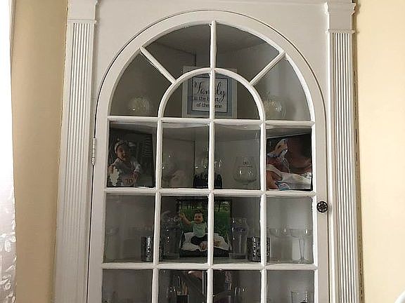5th image of 498 Howard Ave