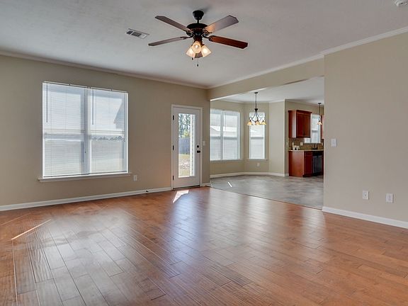 5th image of 5097 Fairmont Dr