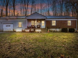 7880 Johnny Crow Rd, Lyles, TN 37098