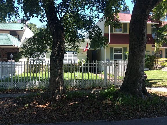 2nd image of 1731 NE 142nd St
