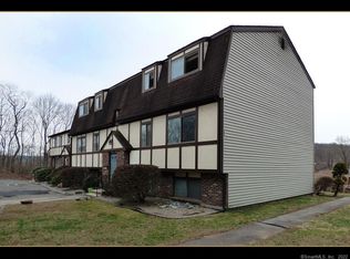 315 Silver Hill Rd #7A, Derby, CT 06418