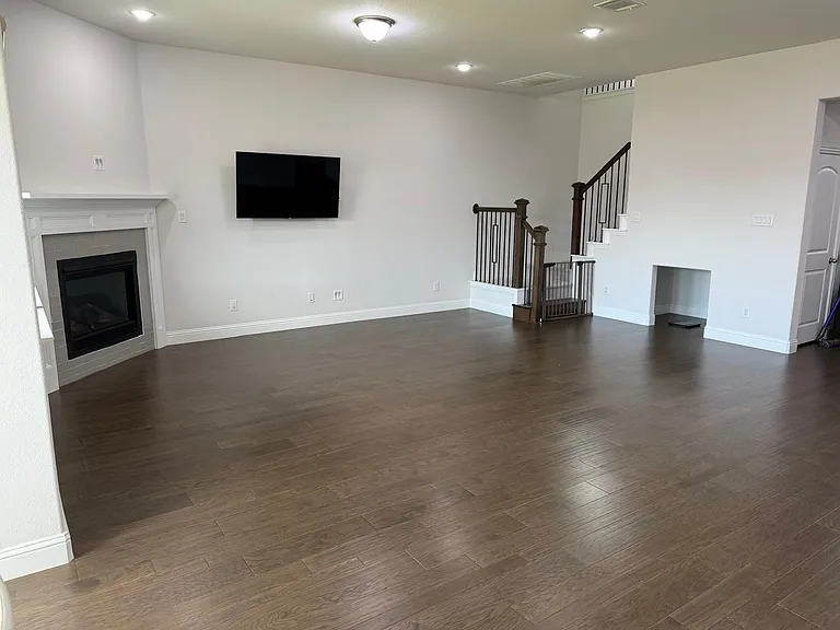 1313 Johnson Dr — Photo 22