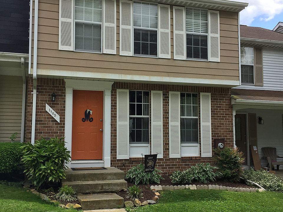 1st image of 1705 Chesterfield Sq