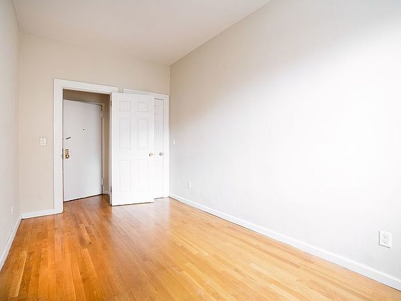 4th image of 102 W 86th St APT 4R