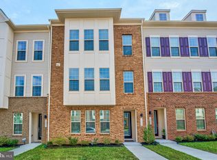 1629 Field Sparrow Ter NE, Leesburg, VA 20176