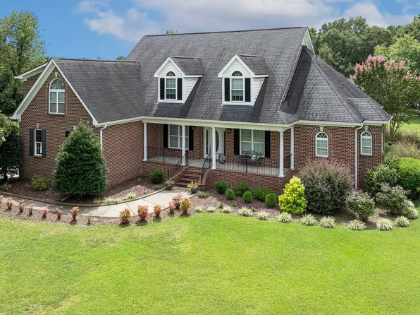 206 W Stoneybrook Ct, Benson, NC 27504