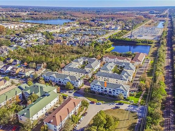 3rd image of 9856 W Park Village Dr