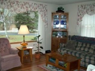 12550 W Lagoon Rd, New Berlin, WI 53151