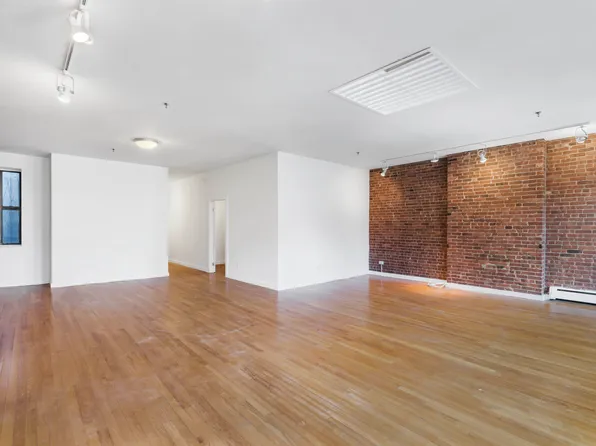 701 Tenth Avenue image 2 of 7