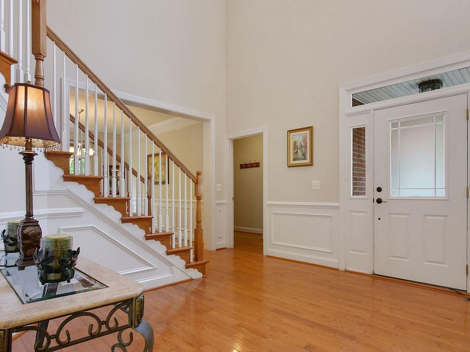 8400 Sego Lily Ct, Lorton, VA 22079 | Zillow